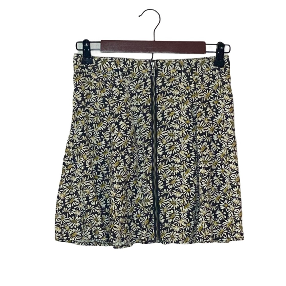 Pins & Needles Sunflower floral A-line Skirt Size Small